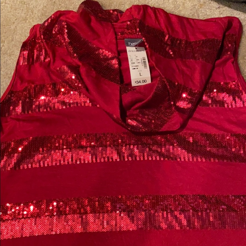 Sleeveless sequin cowl neck top